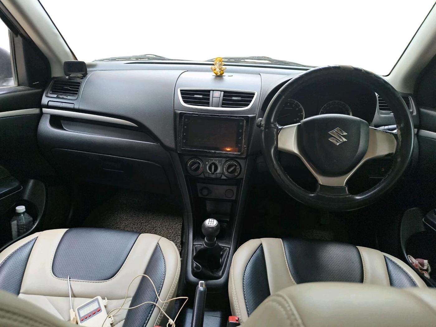 2013 Maruti Swift VXI, Petrol, Manual, 83,212 km, interior