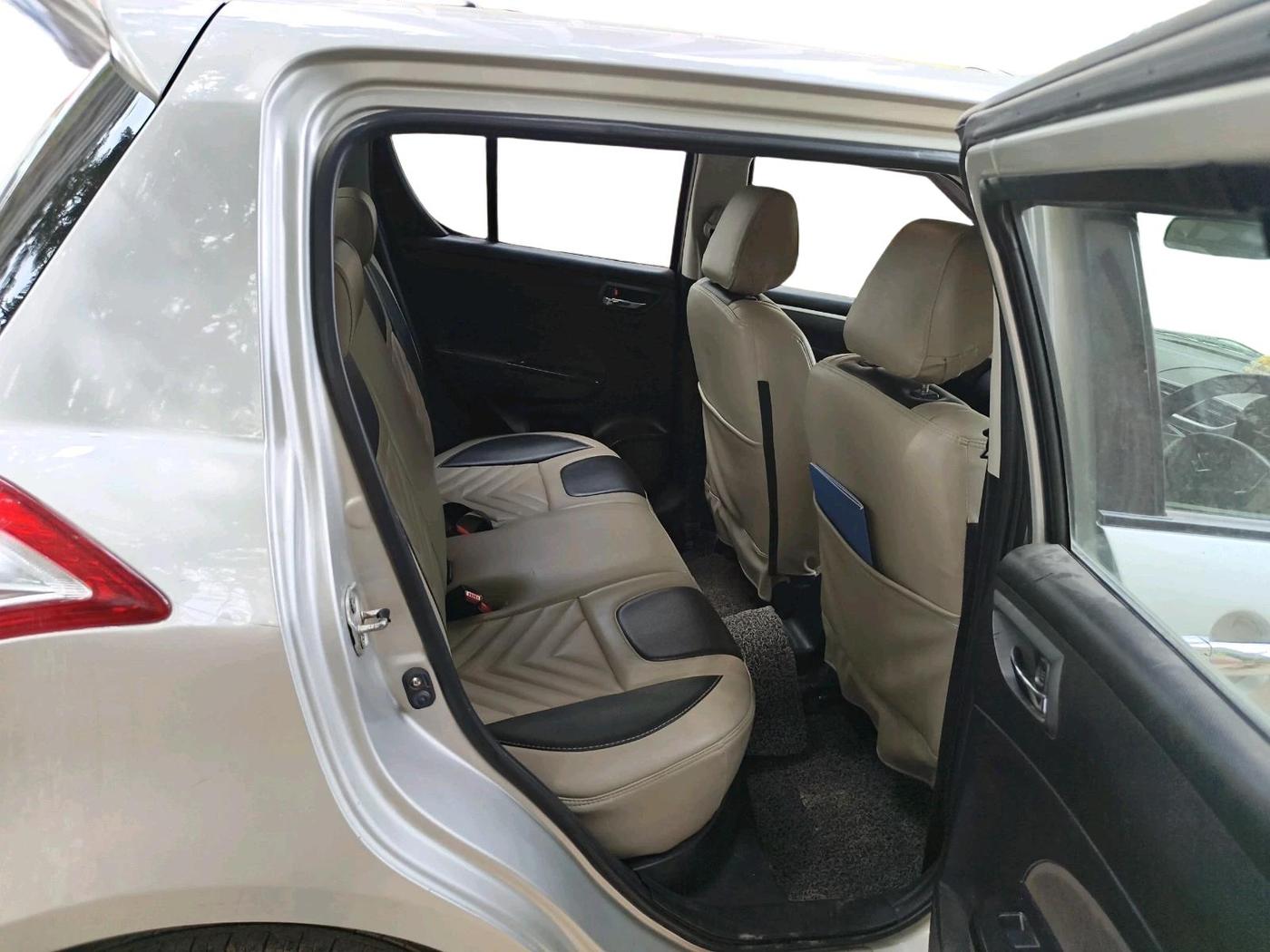 2013 Maruti Swift VXI, Petrol, Manual, 83,212 km, interior