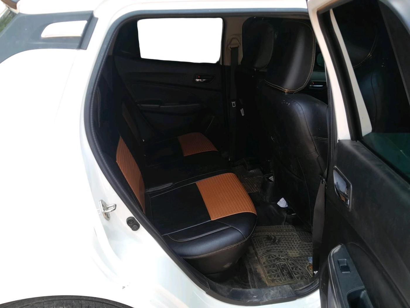 2020 Maruti Swift VXI, Petrol, Manual, 27,477 km, interior