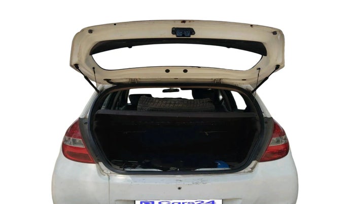2011 Hyundai i20 MAGNA (O) 1.4 CRDI, Diesel, Manual, 1,16,846 km, exterior