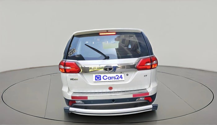 2017 Tata Hexa XT 4X2 7 STR, Diesel, Manual, 1,55,630 km, exterior