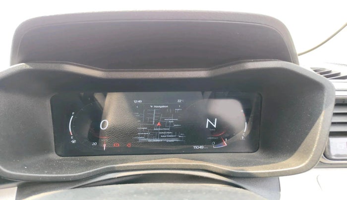 2024 Mahindra XUV 3XO AX5 1.2 L TCMPFi, Petrol, Manual, 11,500 km, interior