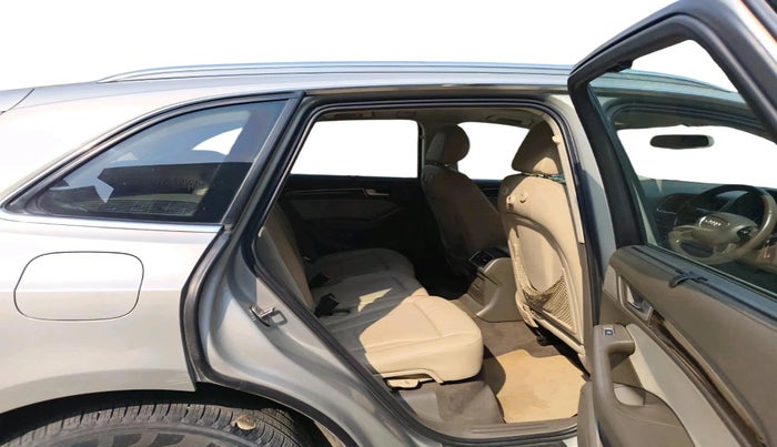 2013 Audi Q5 2.0 TDI quattro Premium, Diesel, Automatic, 85,823 km, interior