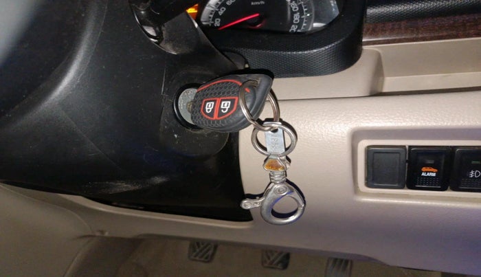 2016 Maruti Swift Dzire VXI, Petrol, Manual, 73,365 km, interior