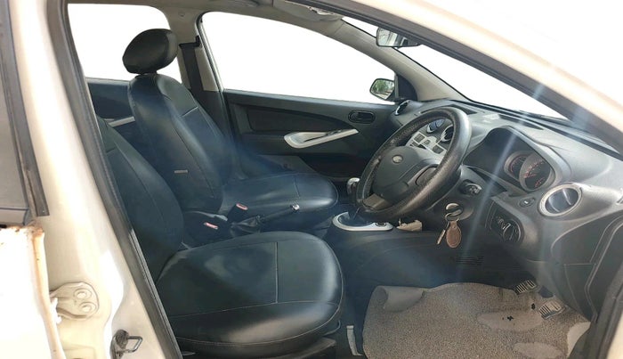 2013 Ford Figo ZXI 1.4 DIESEL, Diesel, Manual, 1,53,704 km, interior