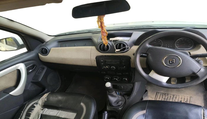 2014 Renault Duster 85 PS RXL DIESEL, Diesel, Manual, 1,33,635 km, interior
