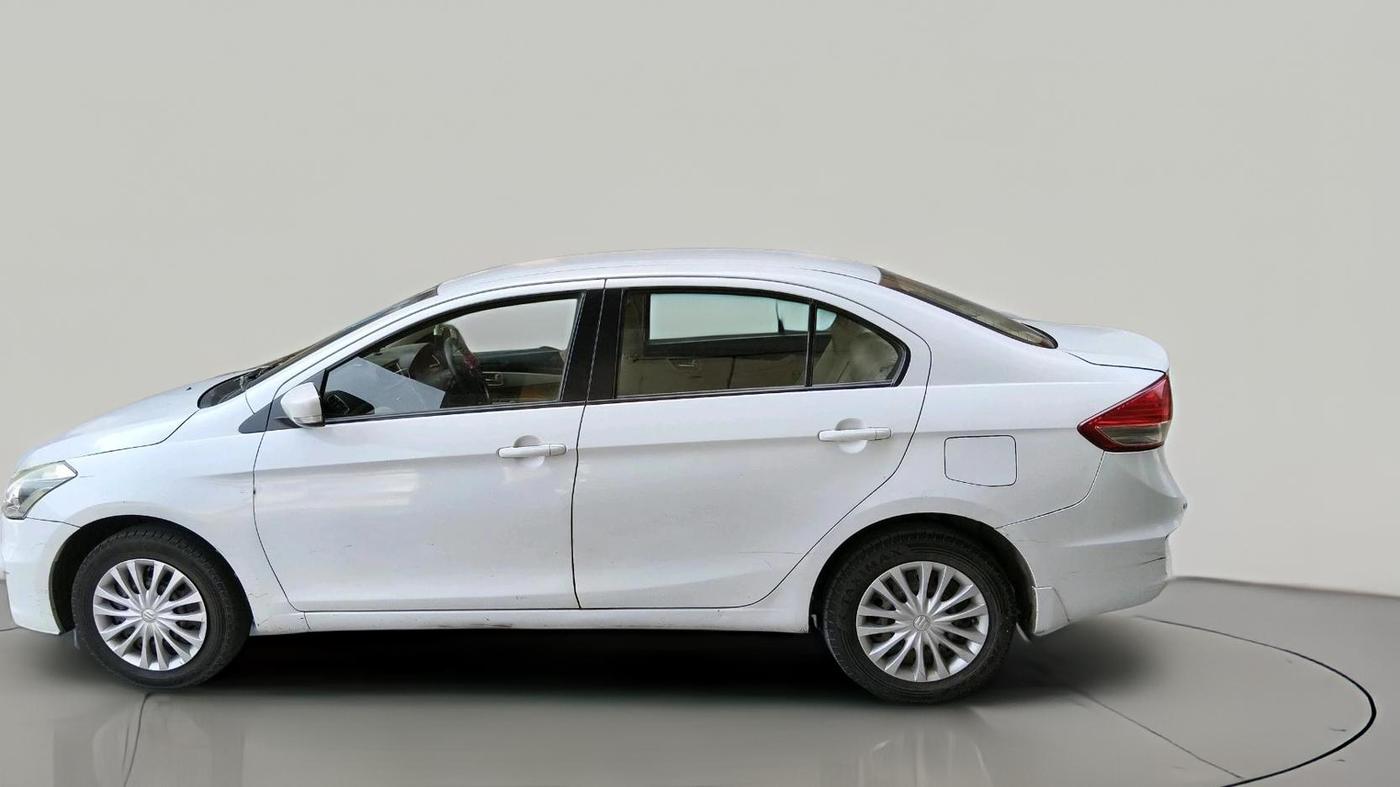 2015 Maruti Ciaz VXI+, Petrol, Manual, 1,08,269 km, exterior