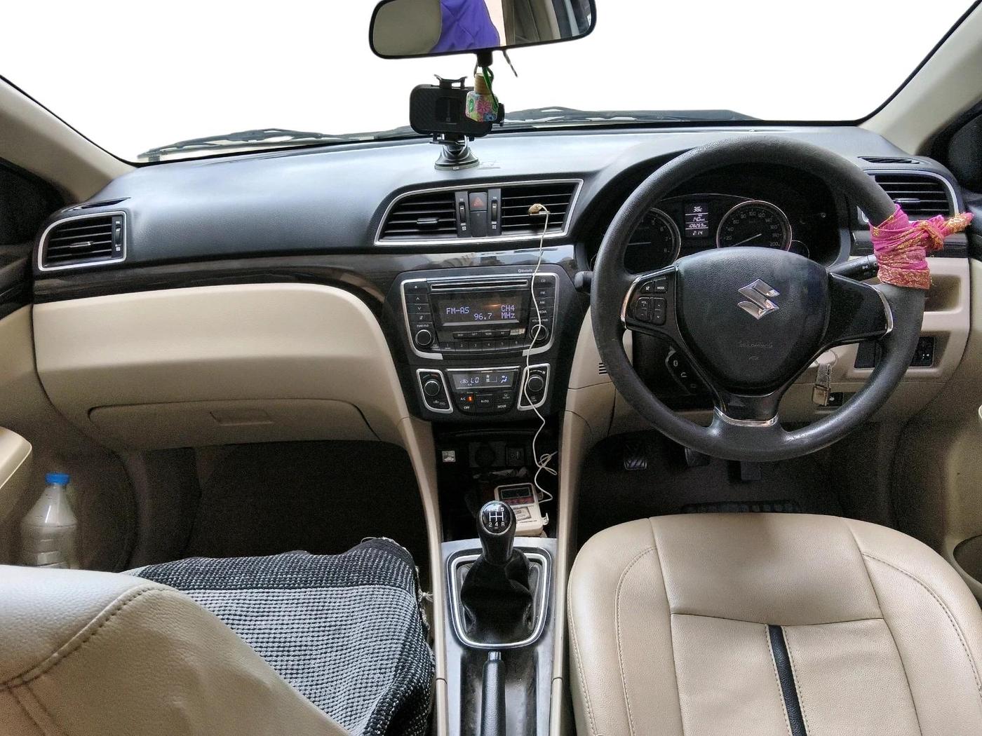 2015 Maruti Ciaz VXI+, Petrol, Manual, 1,08,269 km, interior