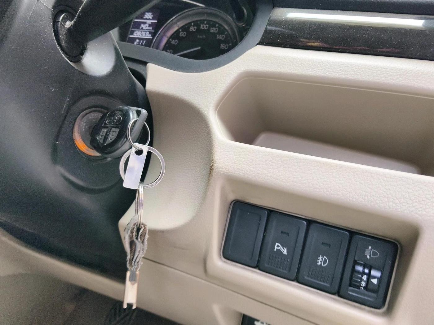 2015 Maruti Ciaz VXI+, Petrol, Manual, 1,08,269 km, interior