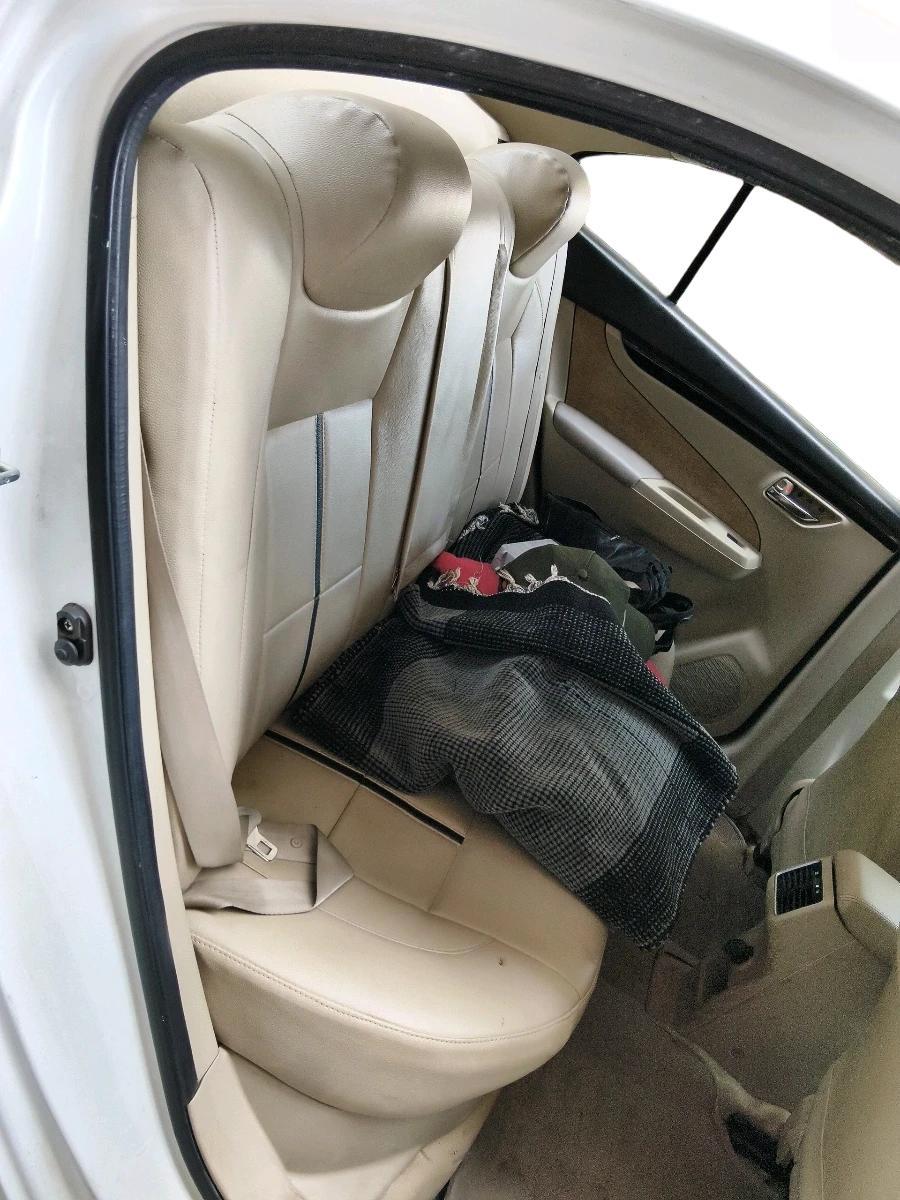 2015 Maruti Ciaz VXI+, Petrol, Manual, 1,08,269 km, interior