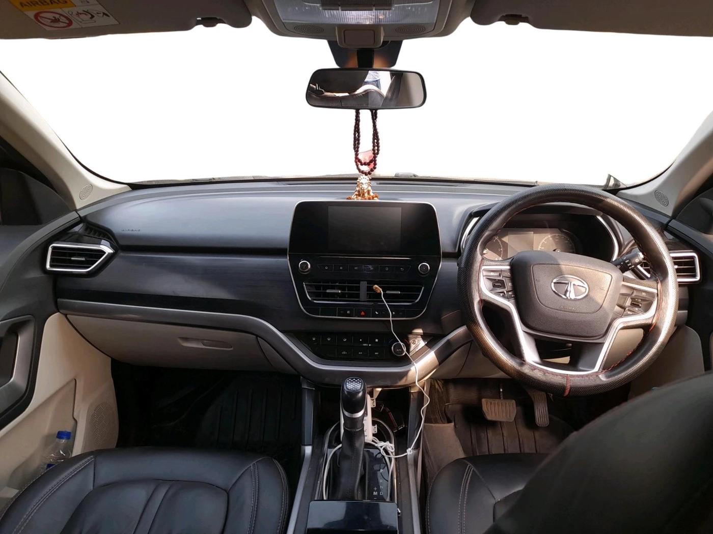 2021 Tata Safari XTA PLUS, Diesel, Automatic, 13,25,000 km, interior