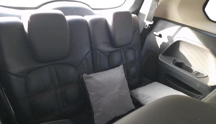 2021 Tata Safari XTA PLUS, Diesel, Automatic, 13,25,000 km, interior