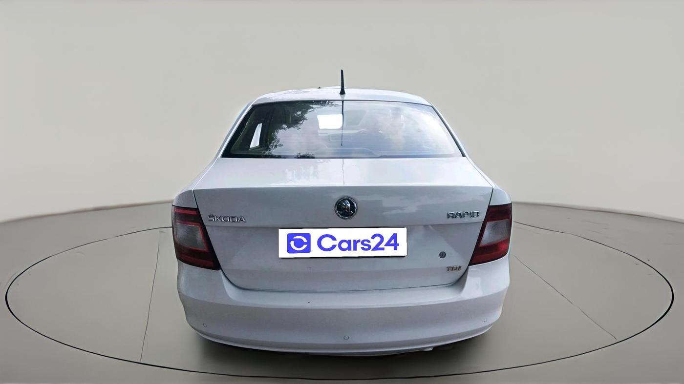 2016 Skoda Rapid STYLE 1.5 TDI AT, Diesel, Automatic, 87,341 km, exterior