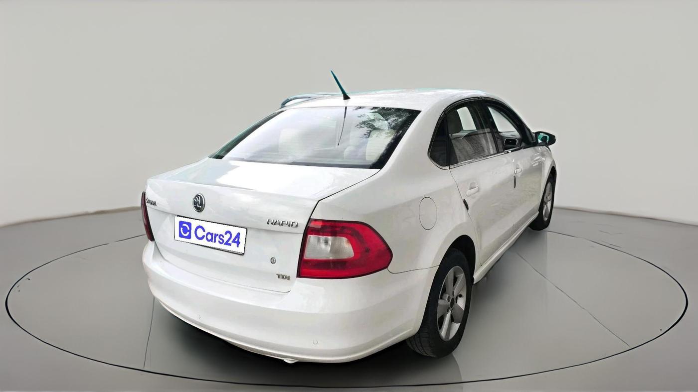 2016 Skoda Rapid STYLE 1.5 TDI AT, Diesel, Automatic, 87,341 km, exterior