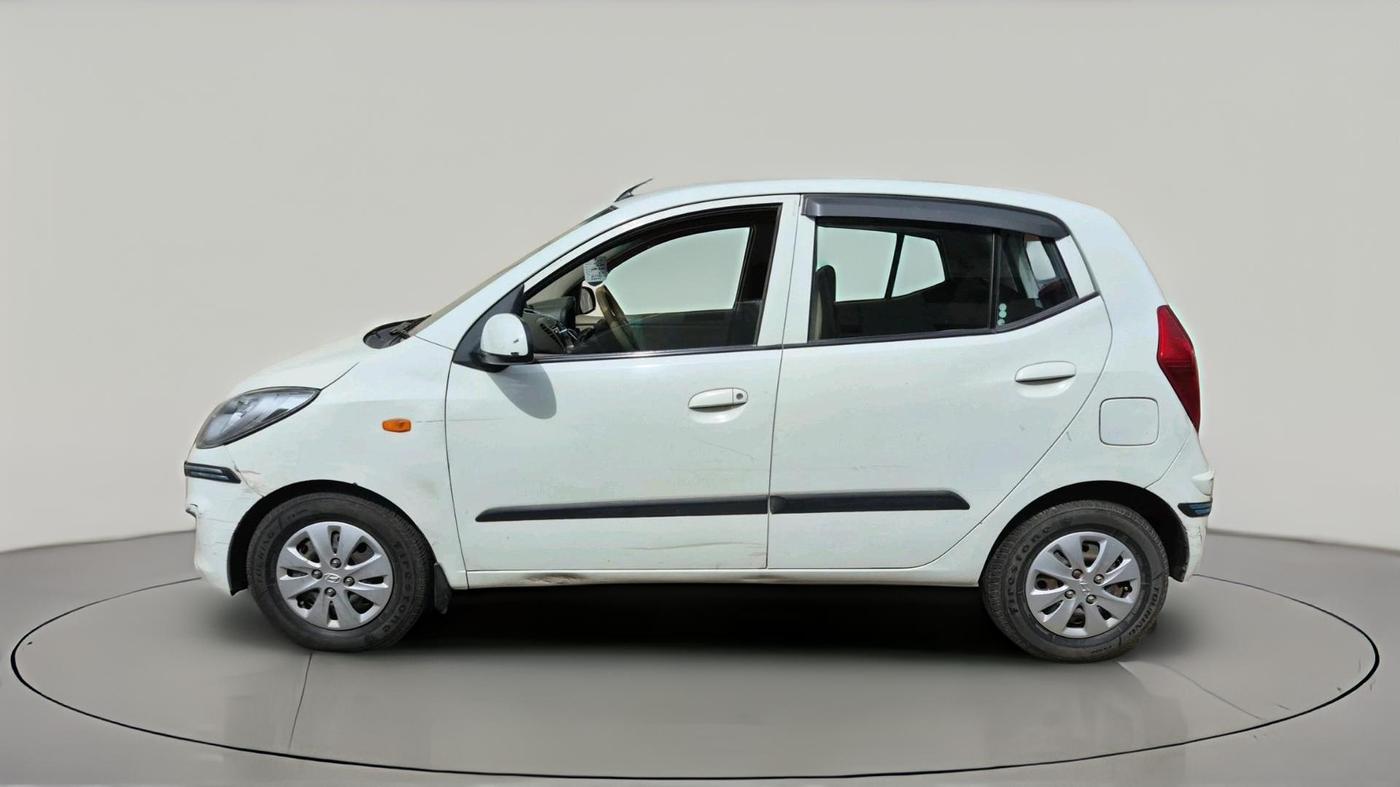 2012 Hyundai i10 MAGNA 1.1, Petrol, Manual, 69,243 km, exterior