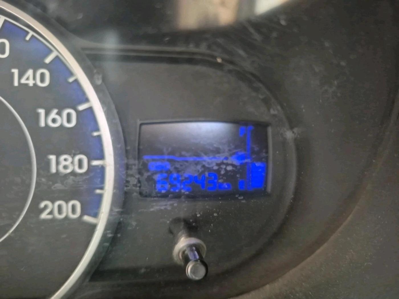 2012 Hyundai i10 MAGNA 1.1, Petrol, Manual, 69,243 km, interior
