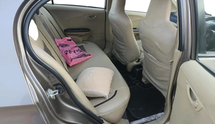 2013 Honda Amaze 1.5L I-DTEC S, Diesel, Manual, 2,19,585 km, interior
