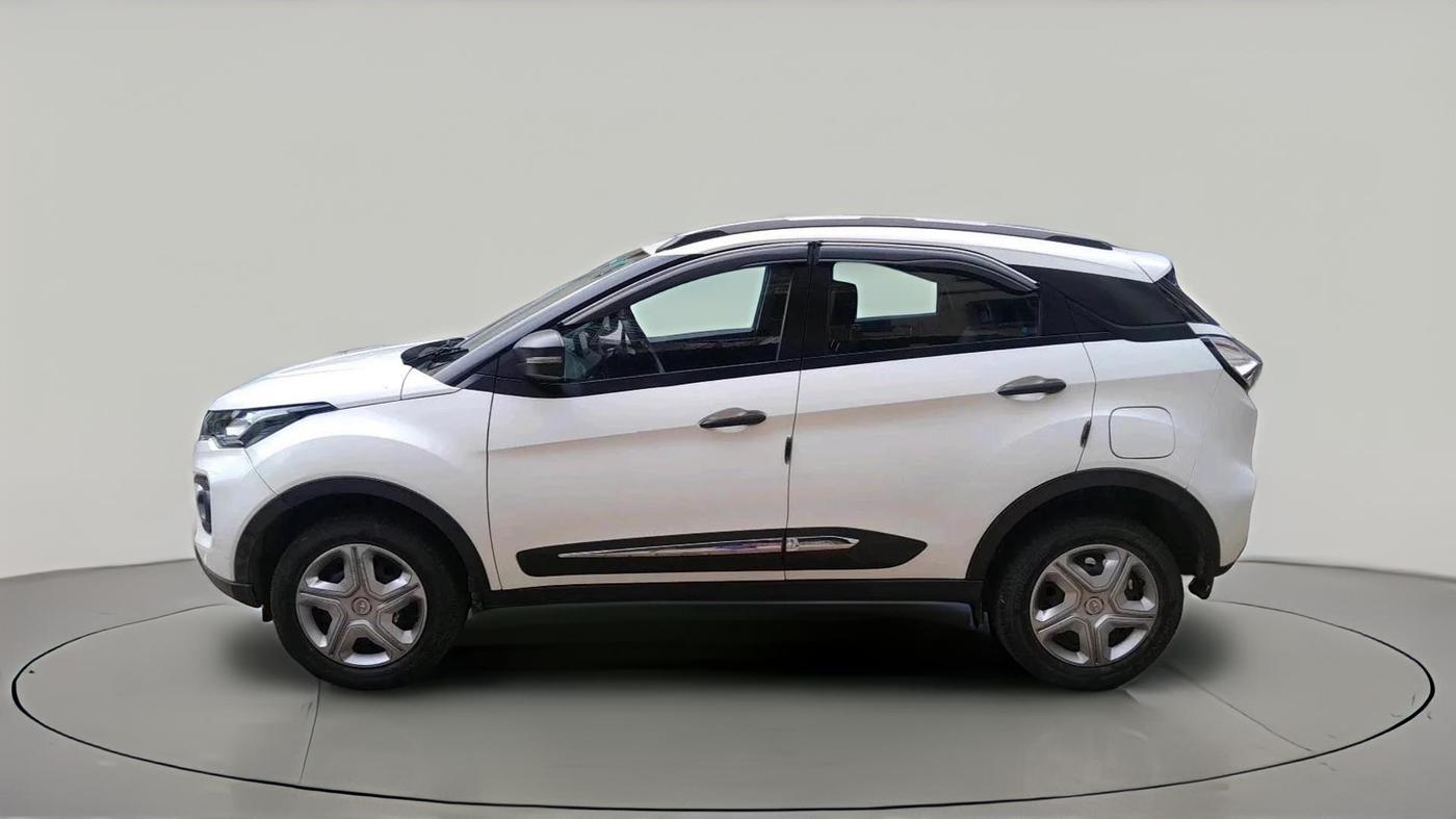2022 Tata NEXON XM PLUS SUNROOF PETROL, Petrol, Manual, 48,781 km, exterior