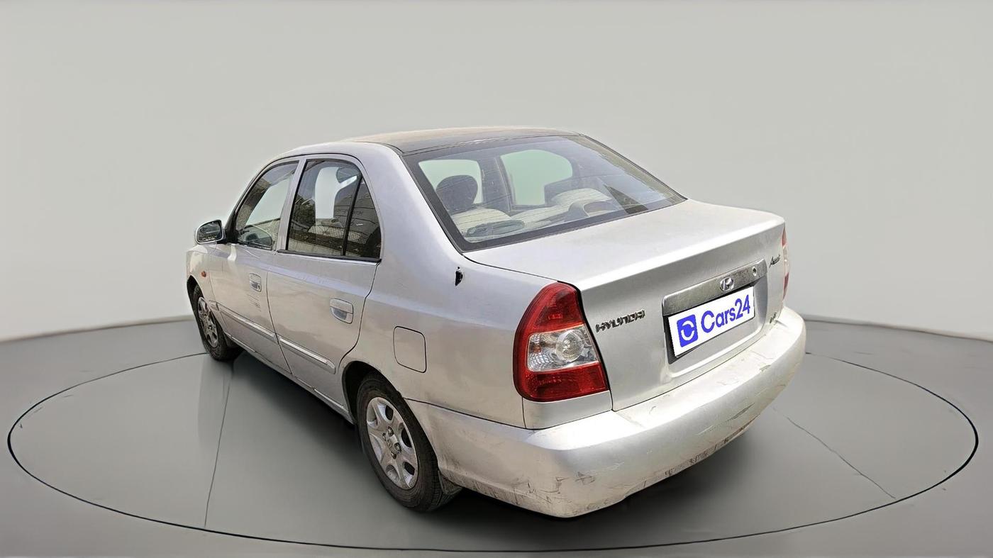 2013 Hyundai Accent GLE, CNG, Manual, 96,258 km, exterior