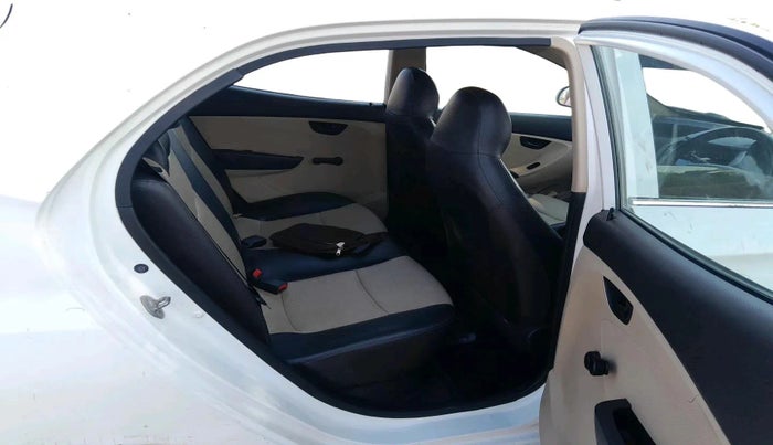 2016 Hyundai Eon ERA +, Petrol, Manual, 86,321 km, interior