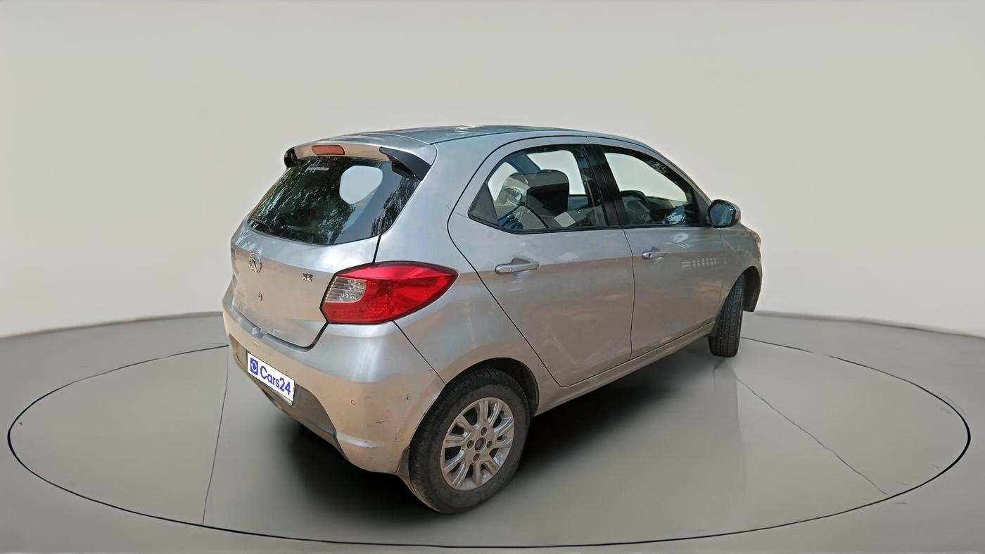 2018 Tata Tiago XZ PETROL, Petrol, Manual, 44,365 km, exterior