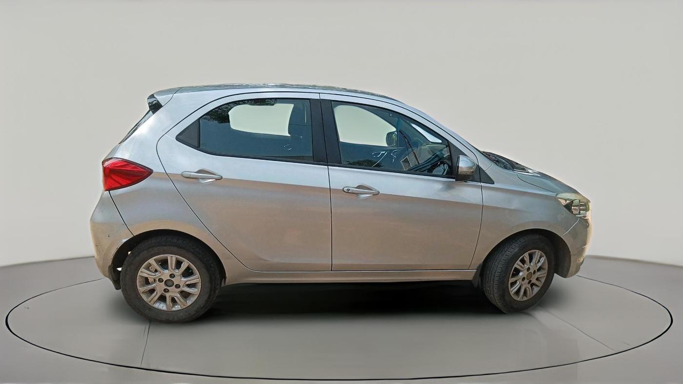 2018 Tata Tiago XZ PETROL, Petrol, Manual, 44,365 km, exterior