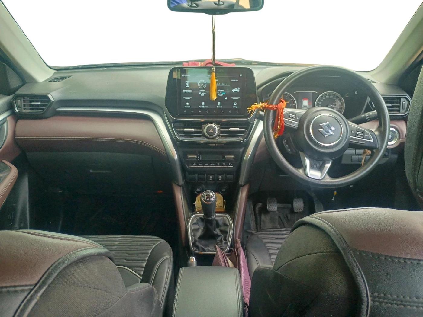 2024 Maruti Grand Vitara ZETA SMART HYBRID, Petrol, Manual, 43,677 km, interior