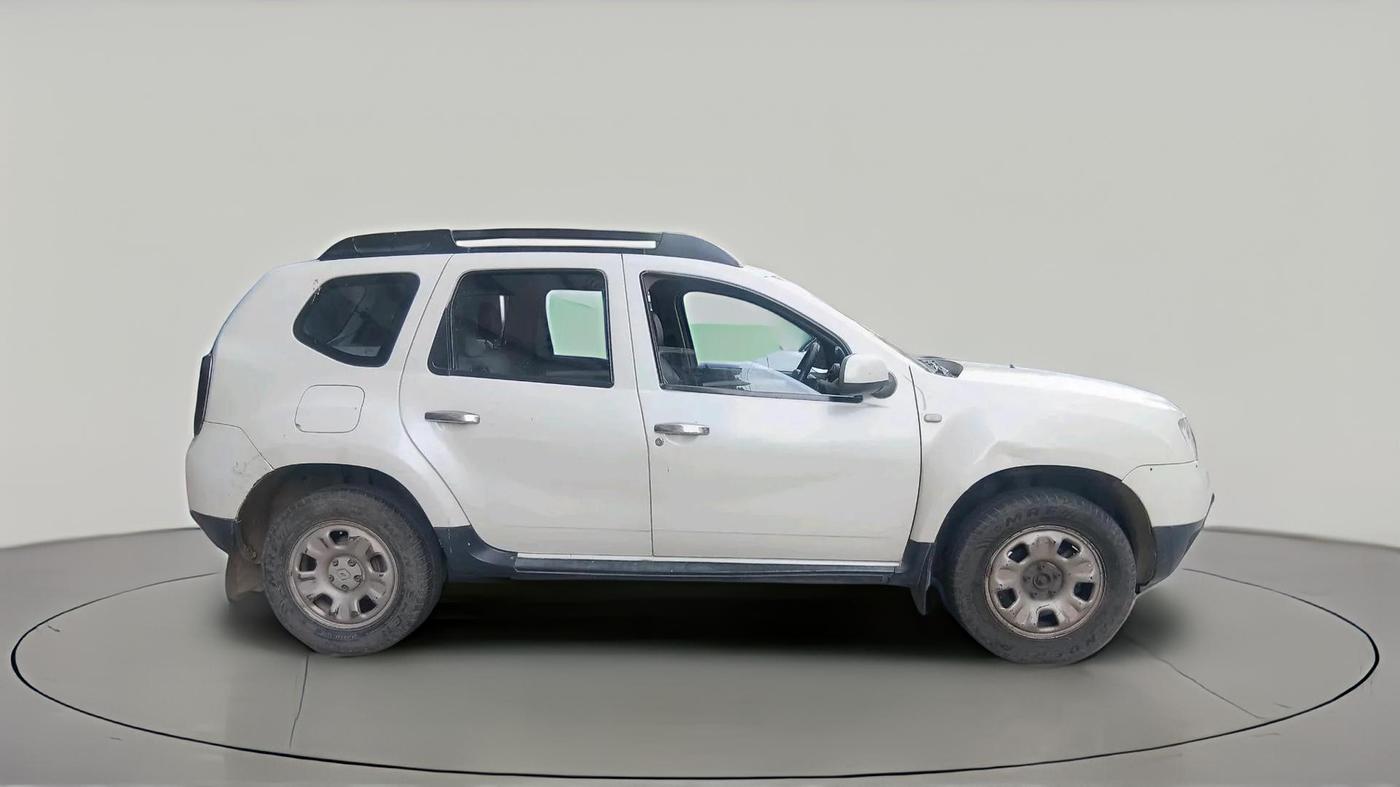 2013 Renault Duster 85 PS RXL DIESEL, Diesel, Manual, 1,14,153 km, exterior