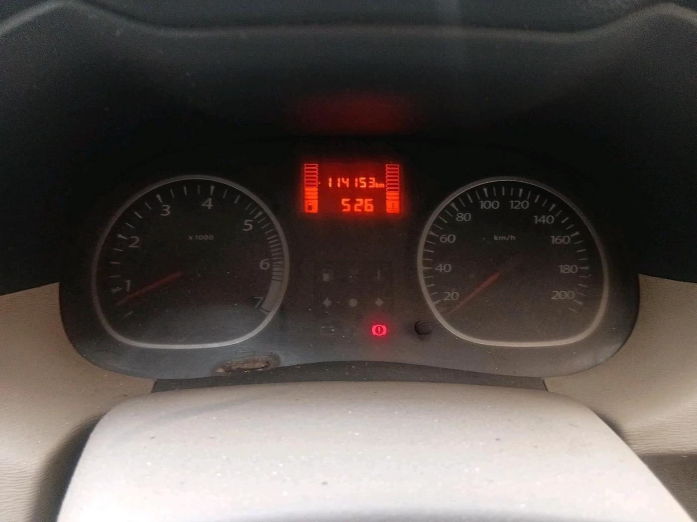 2013 Renault Duster 85 PS RXL DIESEL, Diesel, Manual, 1,14,153 km, interior