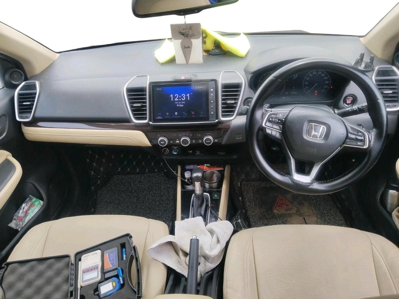 2020 Honda City 1.5L I-VTEC ZX CVT, CNG, Automatic, 92,743 km, interior