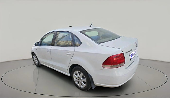 2011 Volkswagen Vento HIGHLINE 1.6 MPI, CNG, Manual, 1,00,570 km, exterior