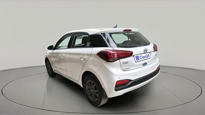 2018 Hyundai Elite i20 ASTA 1.2, Petrol, Manual, 1,43,923 km, exterior
