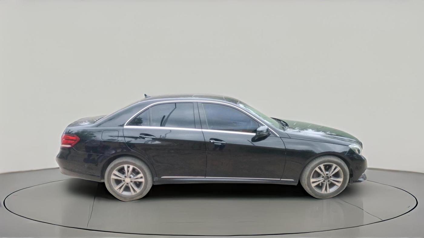 2013 Mercedes Benz E Class E 250 CDI AVANTGARDE, Diesel, Automatic, 72,694 km, exterior
