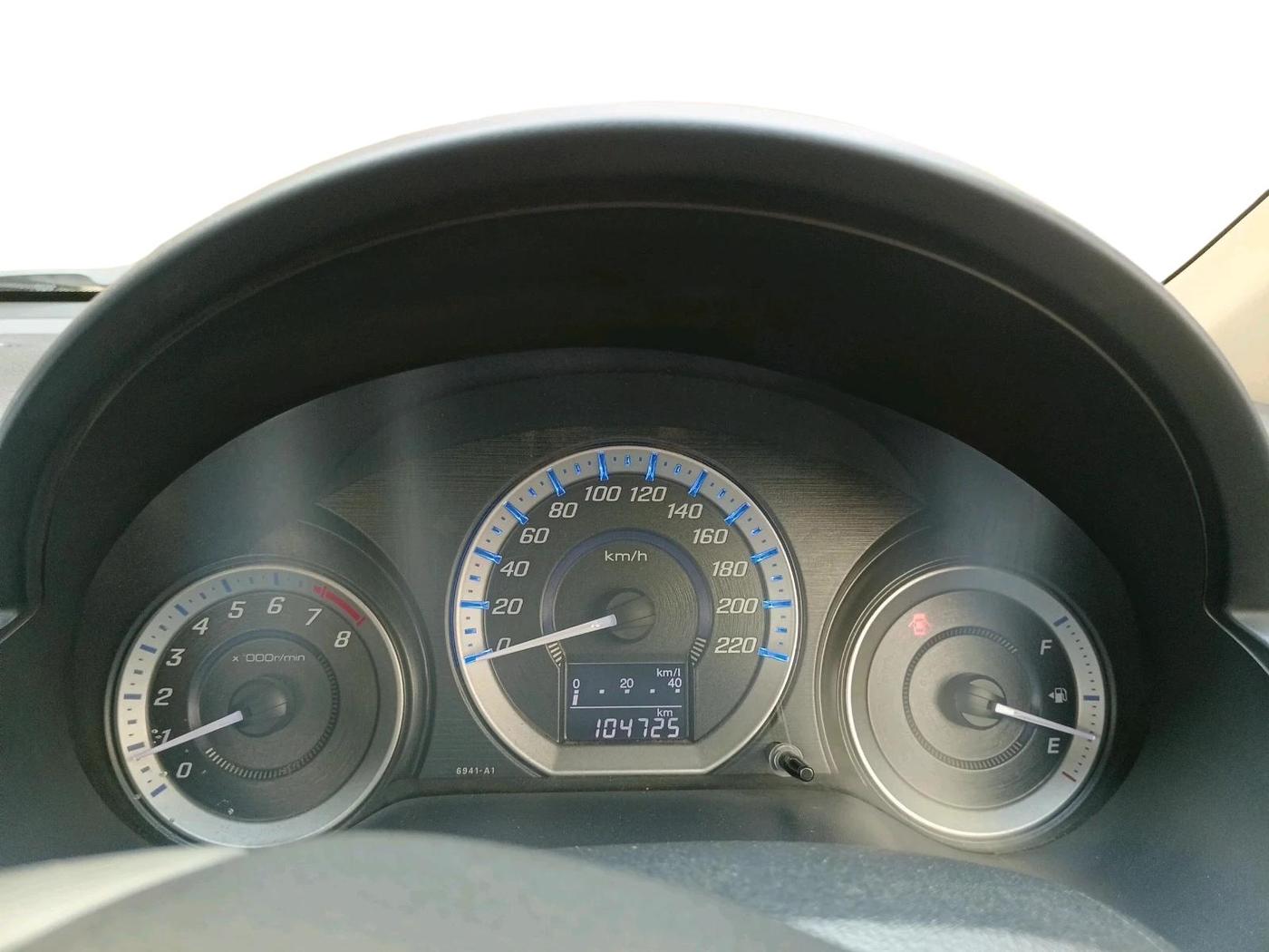 2012 Honda City 1.5L I-VTEC V MT, Petrol, Manual, 1,04,725 km, interior