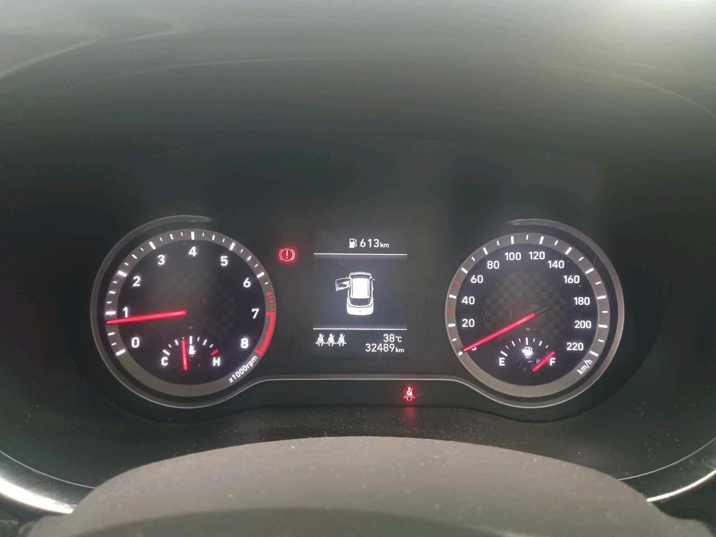 2024 Hyundai GRAND I10 NIOS SPORTZ 1.2 KAPPA VTVT, Petrol, Manual, 32,489 km, interior