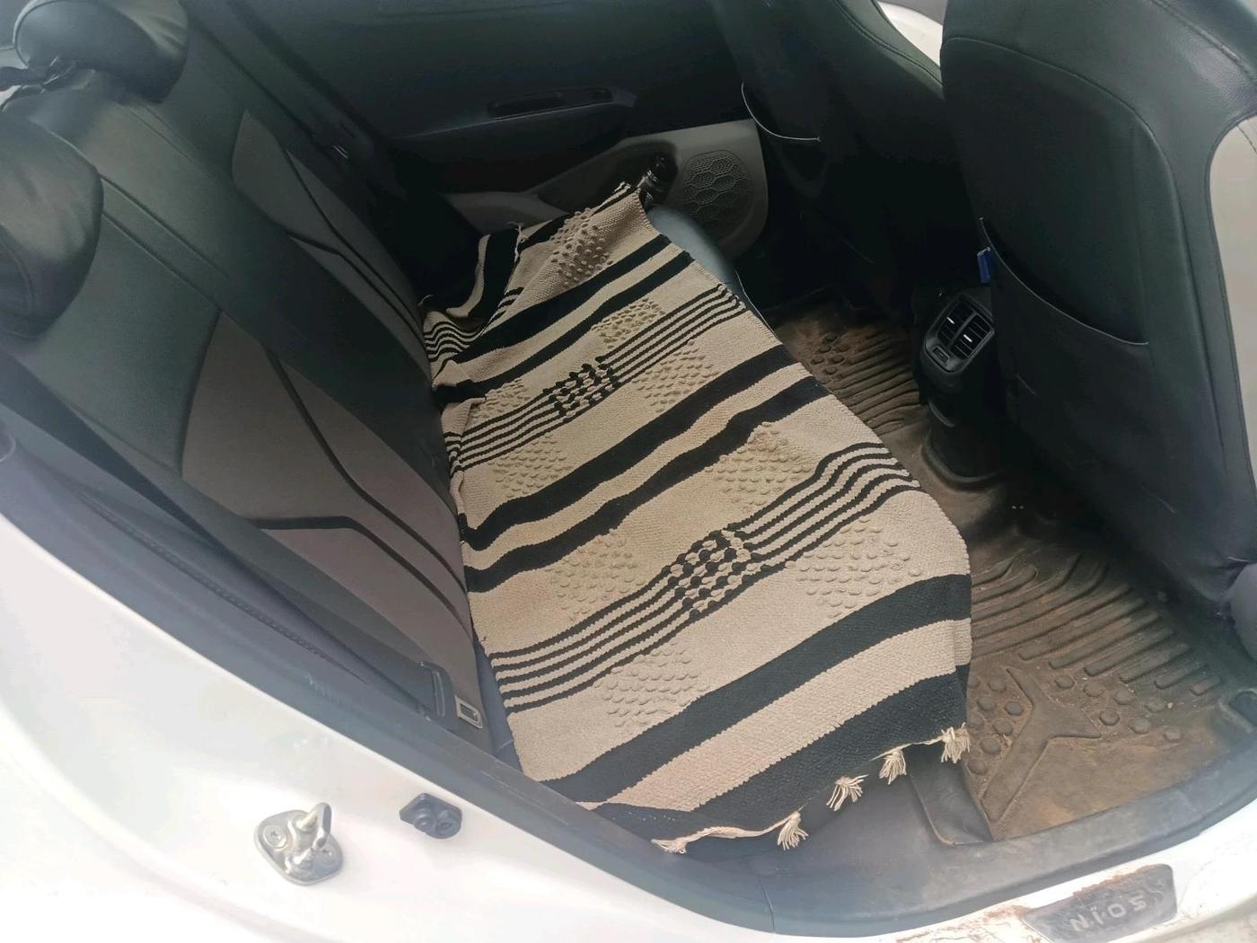 2024 Hyundai GRAND I10 NIOS SPORTZ 1.2 KAPPA VTVT, Petrol, Manual, 32,489 km, interior