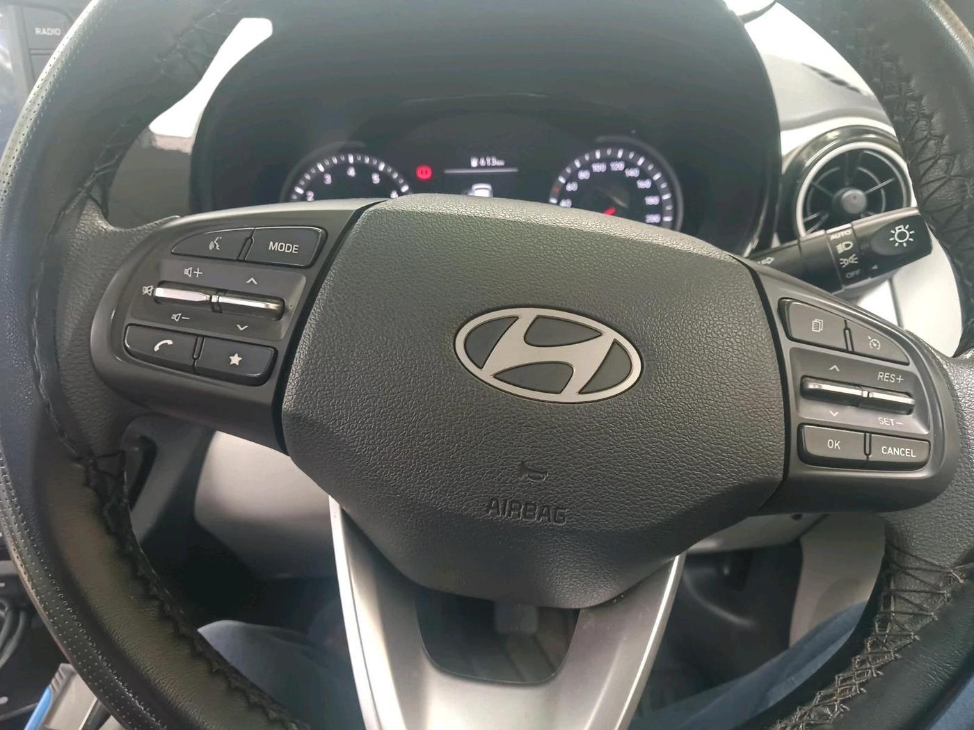2024 Hyundai GRAND I10 NIOS SPORTZ 1.2 KAPPA VTVT, Petrol, Manual, 32,489 km, interior