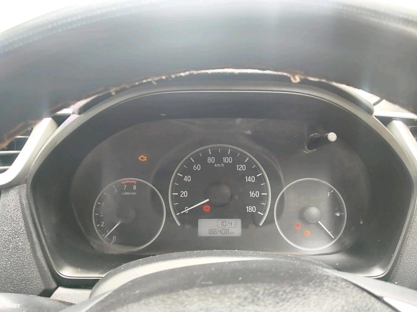 2016 Honda BR-V 1.5L I-VTEC S, CNG, Manual, 1,86,408 km, interior