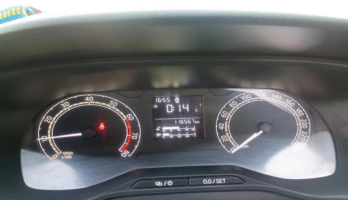 2022 Skoda KUSHAQ ACTIVE 1.0L TSI MT, Petrol, Manual, 1,16,567 km, interior