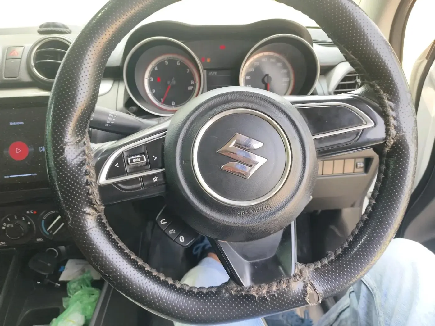 2020 Maruti Swift VXI, Petrol, Manual, 86,801 km, interior