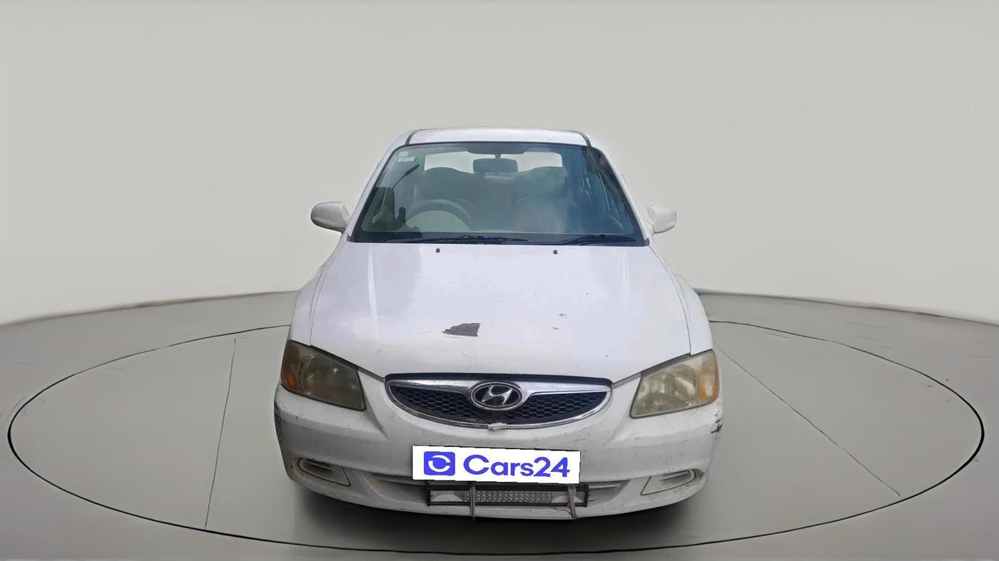 2011 Hyundai Accent GLE, CNG, Manual, 1,06,302 km, exterior