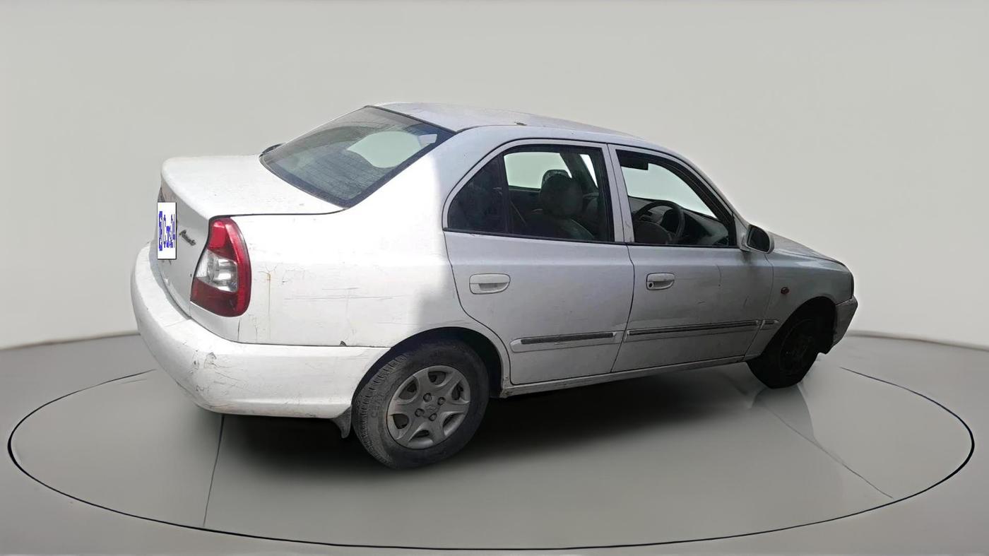 2011 Hyundai Accent GLE, CNG, Manual, 1,06,302 km, exterior
