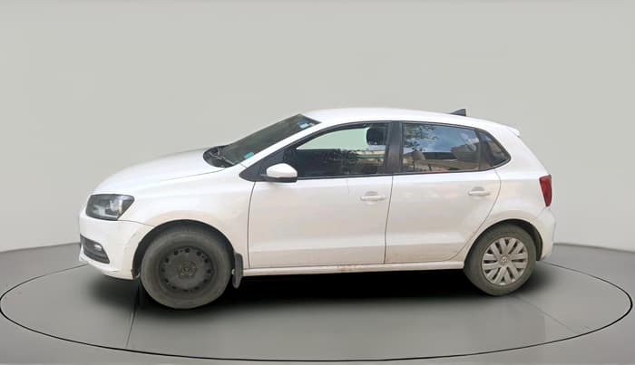 2016 Volkswagen Polo COMFORTLINE 1.2L, CNG, Manual, 1,04,378 km, exterior