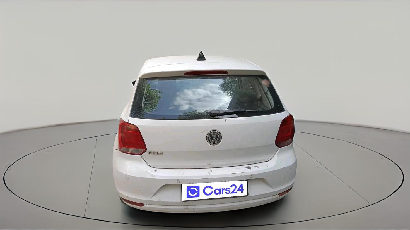 2016 Volkswagen Polo COMFORTLINE 1.2L, CNG, Manual, 1,04,378 km, exterior