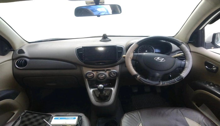 2012 Hyundai i10 MAGNA 1.1, CNG, Manual, 46,336 km, interior