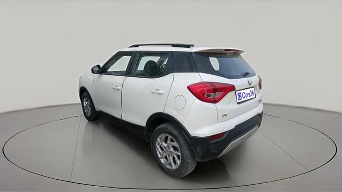 2023 Mahindra XUV300 W8 1.5 DIESEL, Diesel, Manual, 45,072 km, exterior