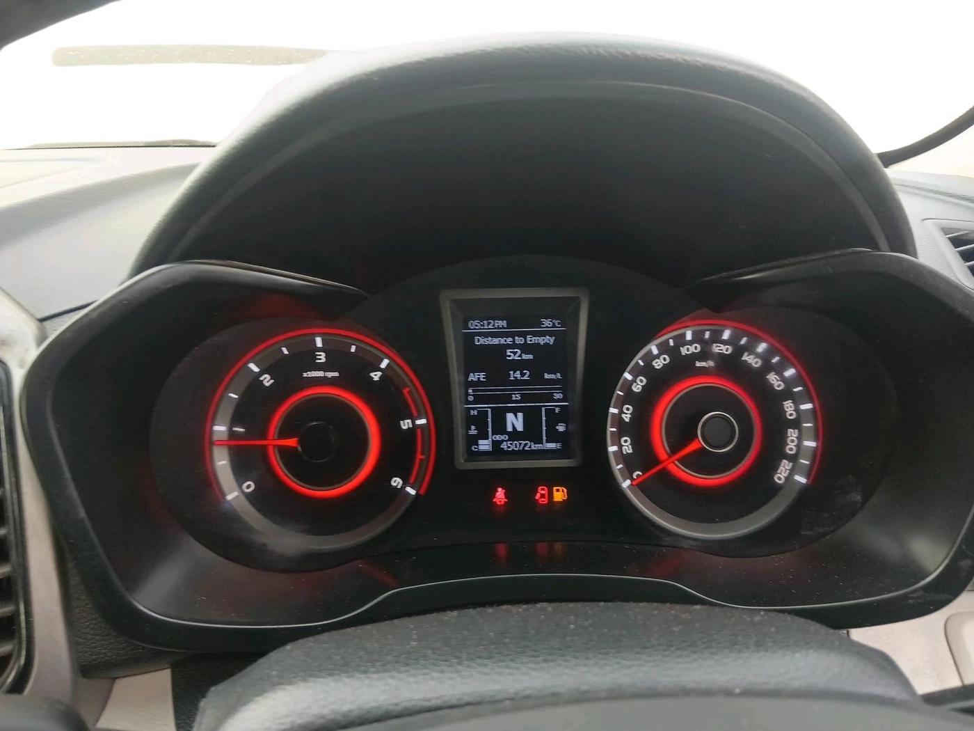2023 Mahindra XUV300 W8 1.5 DIESEL, Diesel, Manual, 45,072 km, interior