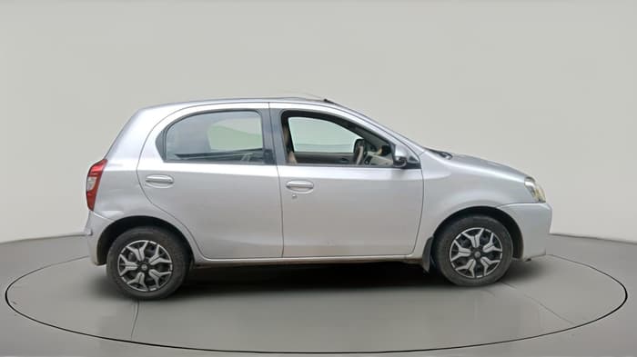 2014 Toyota Etios Liva V, Petrol, Manual, 1,01,003 km, exterior