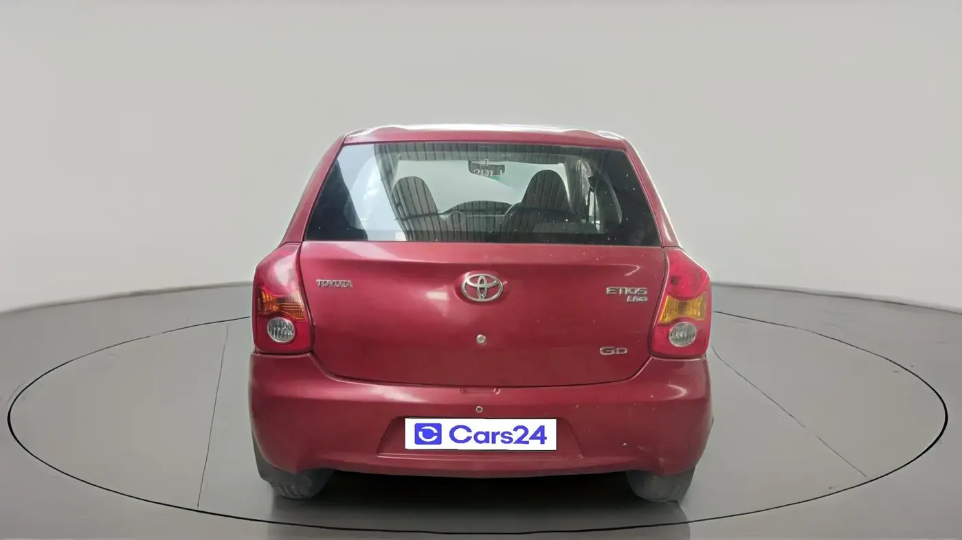 2013 Toyota Etios Liva GD, Diesel, Manual, 2,11,089 km, exterior