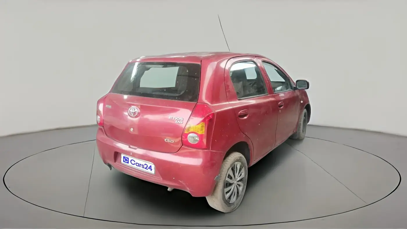 2013 Toyota Etios Liva GD, Diesel, Manual, 2,11,089 km, exterior